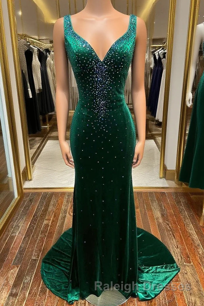 Emerald Velvet V Neck Cutout Back Mermaid Long Prom Dresses