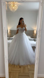 Ethereal Wedding Dresses Ball Gowns Off The Shoulder Tulle White Wedding Dress Bridal Gown