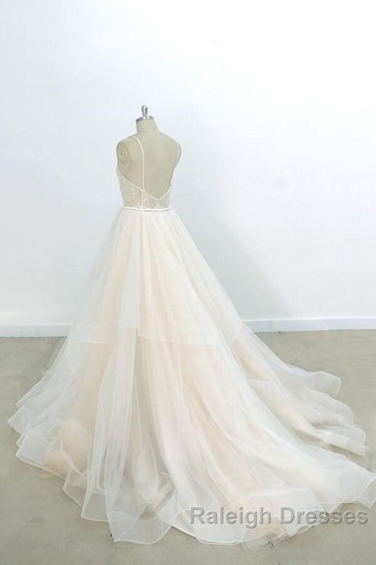 Eye-catching Appliques Tulle A-line Wedding Dress Secondary image