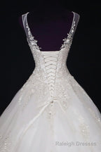 2025 A Line Wedding Dresses, Scoop Tulle With Applique And Beads Lace Up