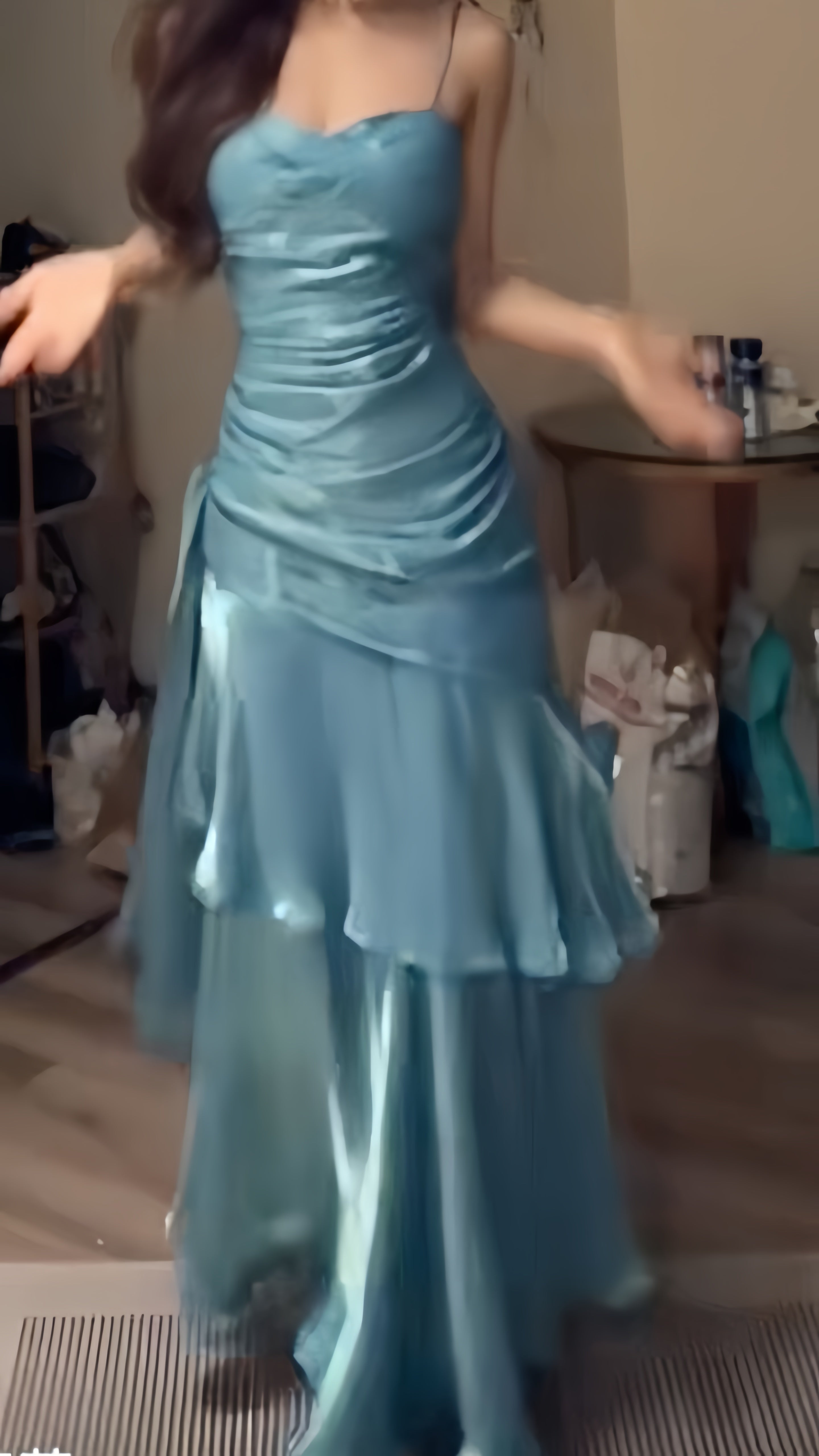 Fashion Burgundy Ruffle Long Prom Dresses Spaghetti Straps Dance Dress