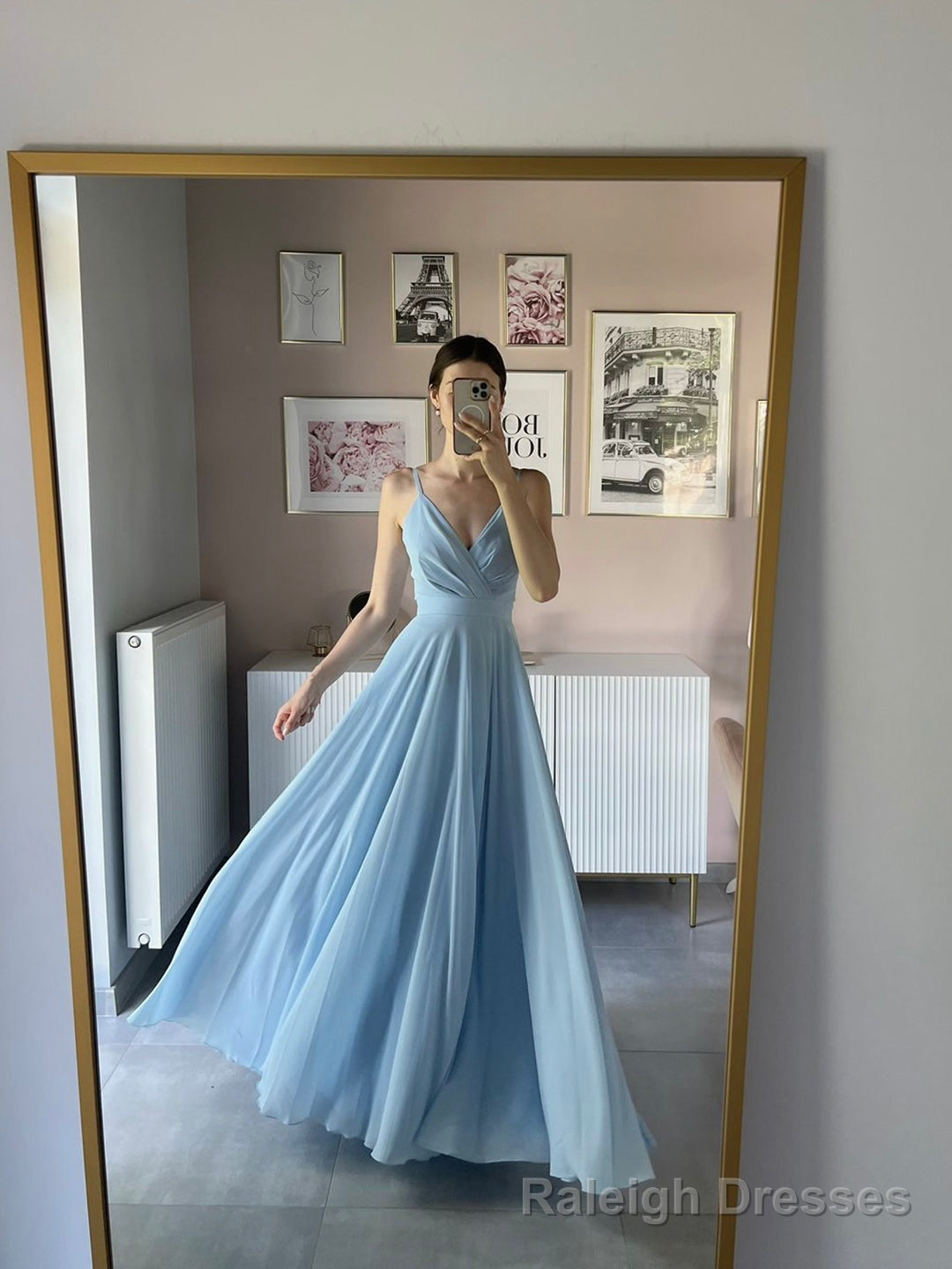 Blue V-Neck Chiffon Strapless Floor Length Prom Dress Main image