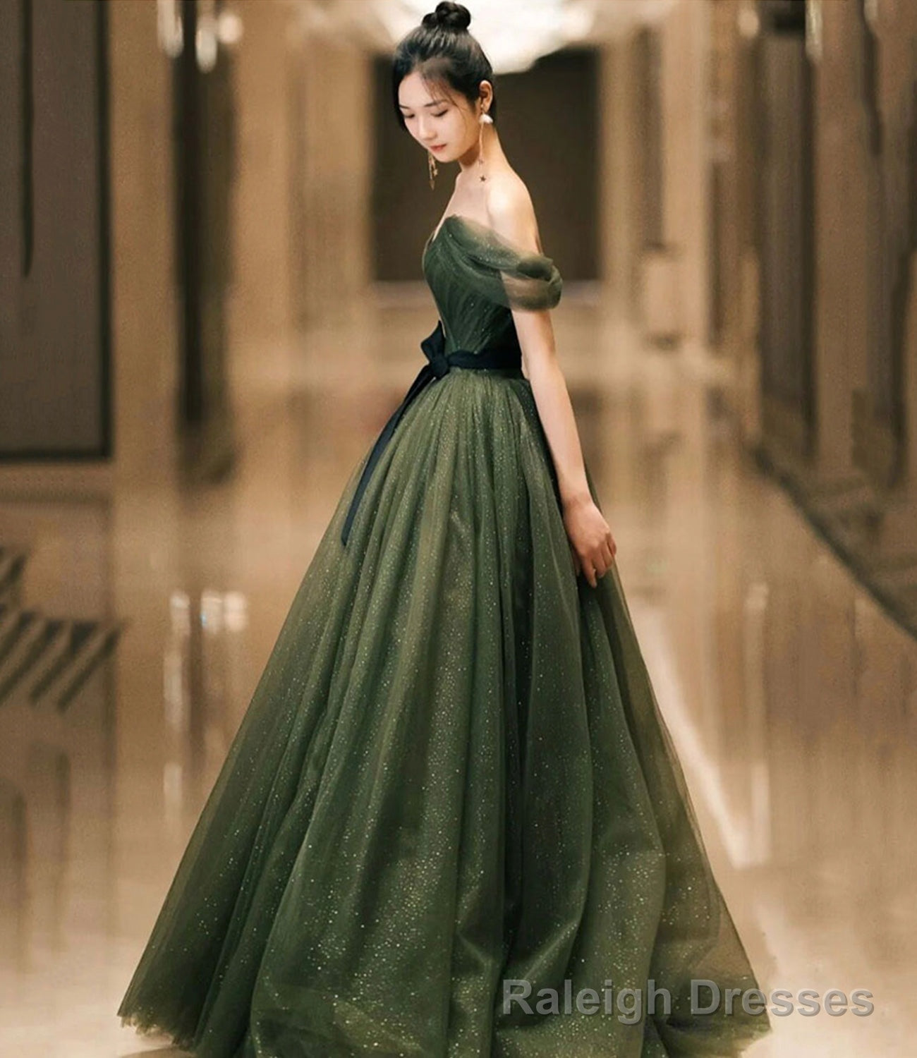 Green Tulle Long A Line Prom Dress Evening Dress Main image