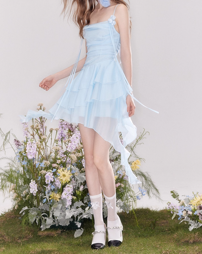 Flowy A-Line Halter Layered Yellow Chiffon Open Back Short Homecoming Dresses Cocktail Dresses