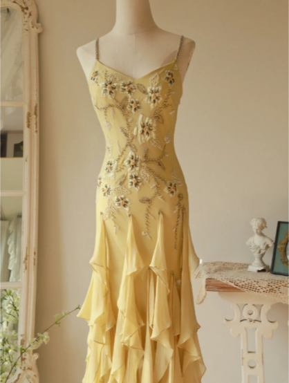 Flowy Strapless Yellow Beaded Jellyfish Skirt Chiffon Formal Prom Dress