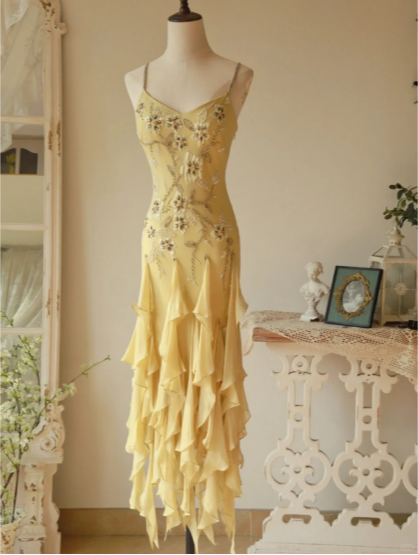 Flowy Strapless Yellow Beaded Jellyfish Skirt Chiffon Formal Prom Dress
