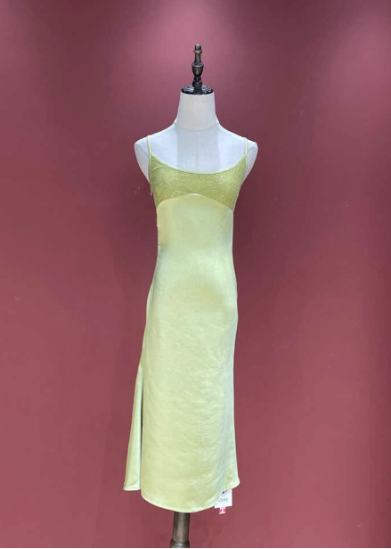 Fresh Elegant Pale Yellow Green Spaghetti Strap Lace Satin Formal Prom Dress Main image
