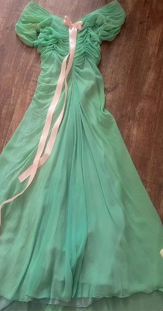 Fresh Green A-Line Ruffled Chiffon Long Formal Prom Dress