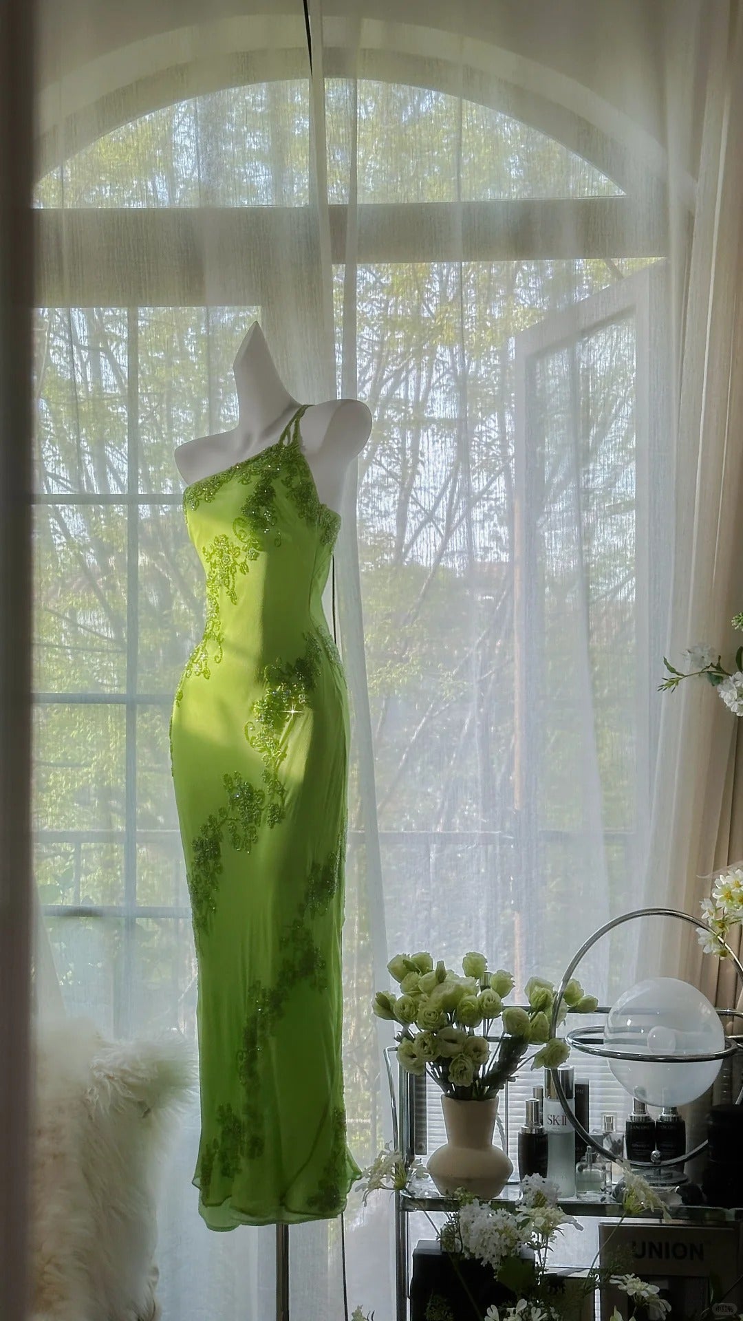 Fresh Green One Shoulder Chiffon Beaded Mermaid Prom Gown Formal Prom Dress Main image