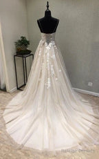 Garden Style Tulle Spaghetti Sleeveless Corset Back Wedding Dresses With Appliques Elegant
