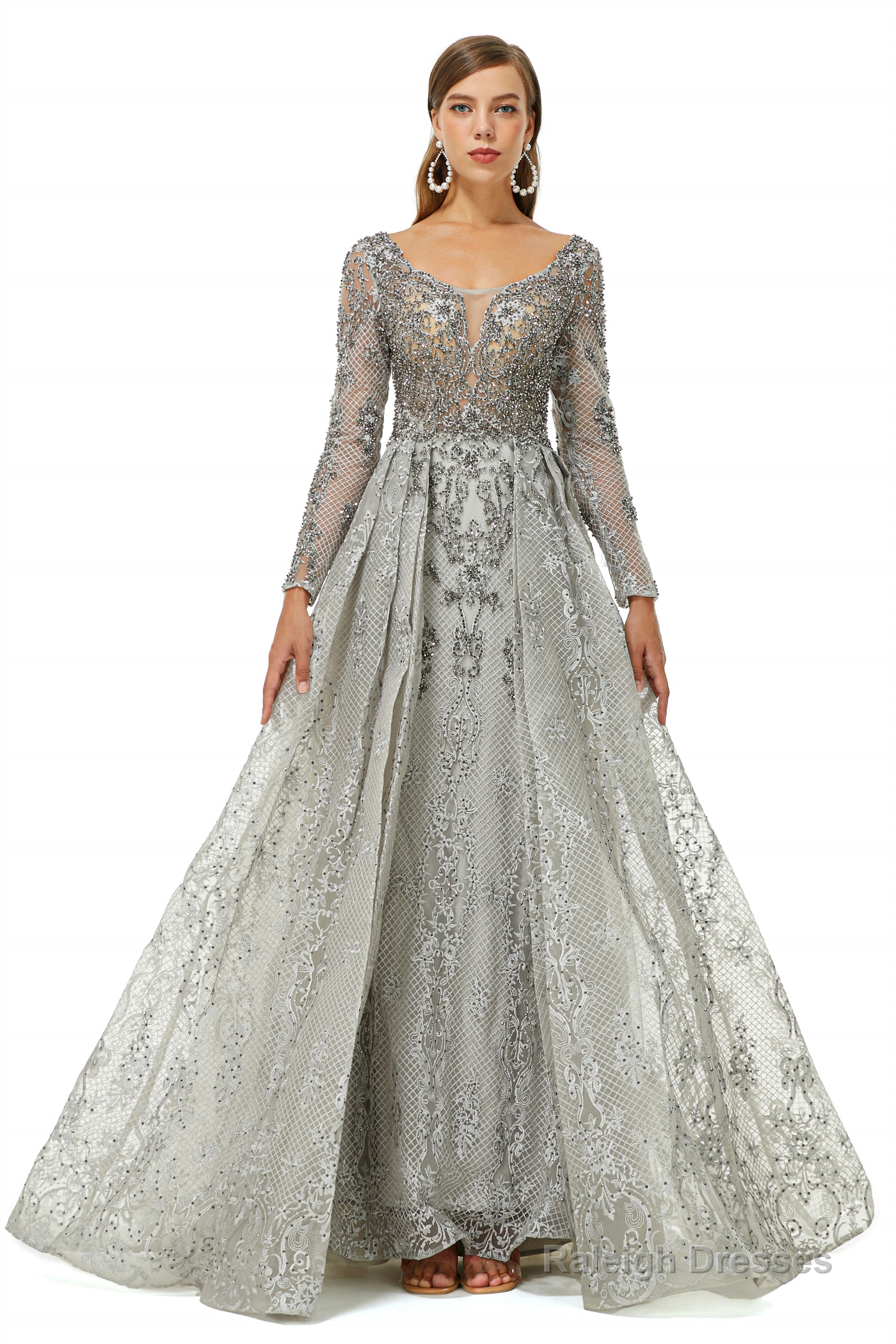 Tulle Long Sleeve Appliques Beading Prom Dresses