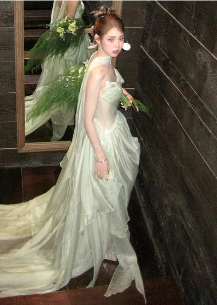 Gentle Light Green A-Line Strapless Layered Ruffled Tulle Train Formal Prom Dress