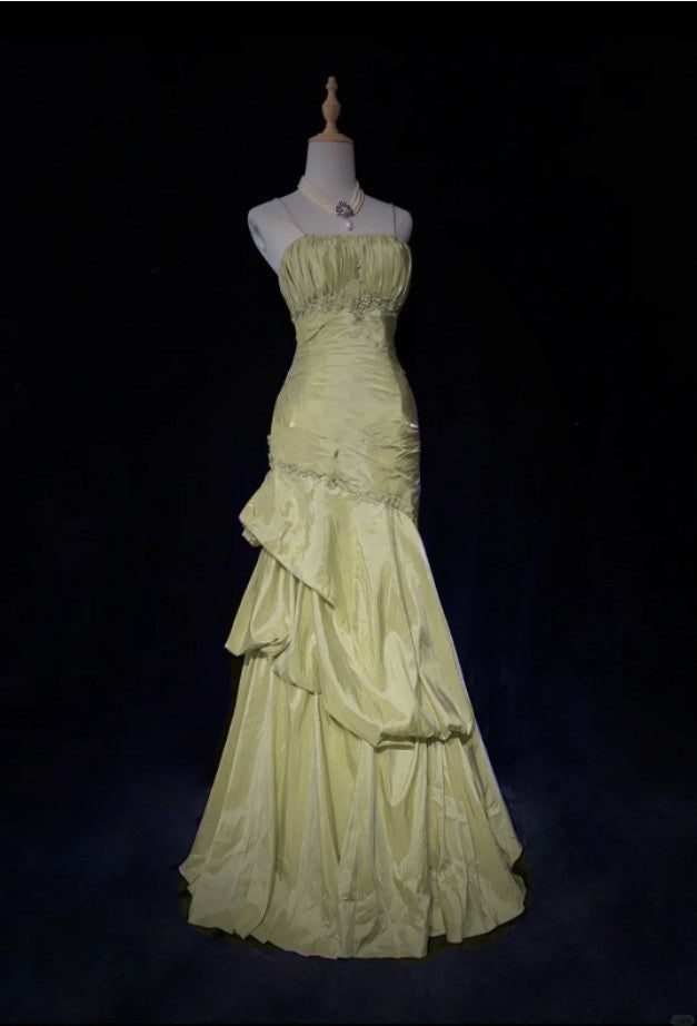 Sweet Spaghetti Straps Mermaid Prom Dress Pink Satin Layered Pleated Prom Dresses With Beading