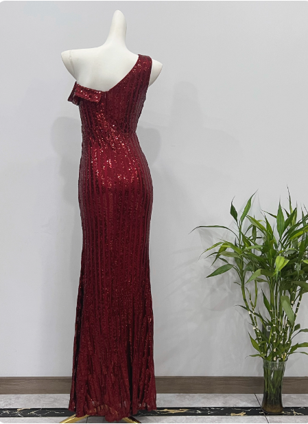 Glamorous Burgundy Slim-Fit One-Shoulder Slit Sequin Long Formal Prom Dress