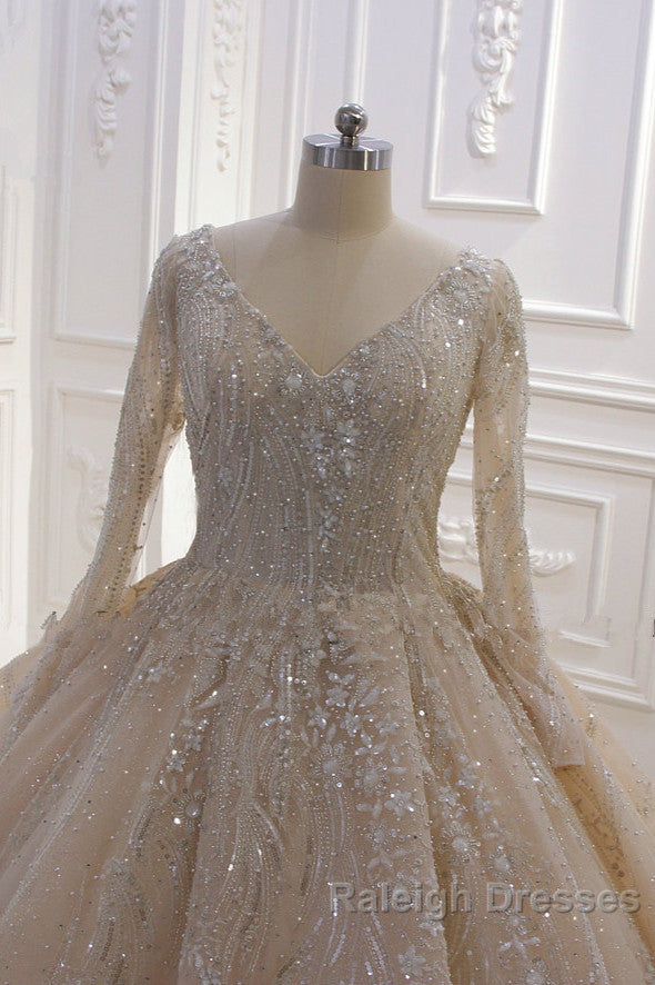 Glamorous Long Sleeve V Neck Sequin Beading Ball Gown Wedding Dresses