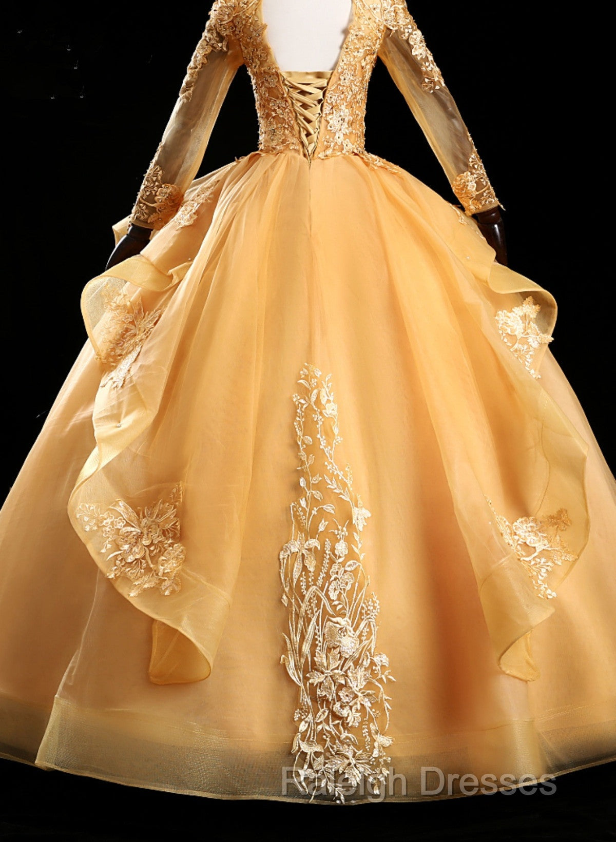 Gold Tulle Long Sleeves Lace Applique Prom Dresses Ball Gown Sweet 16 Dresses