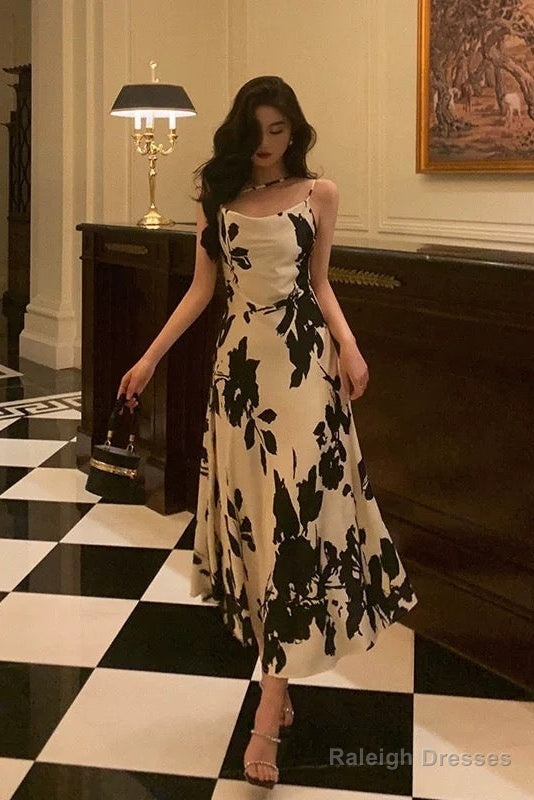 Gorgeous A-Line Spaghetti Straps Black Date Night Dresses Prom Dress Birthday Outfit