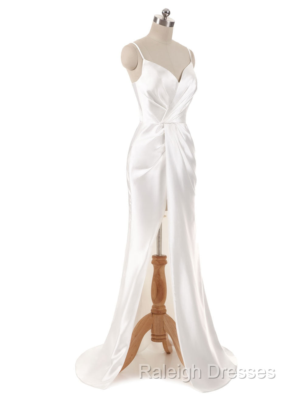 Gorgeous Beach Wedding Dresses Mermaid Sleeveless Evening Dresses V Neck Straps Split Ivory Bridal Gown With Court Train Secondary image