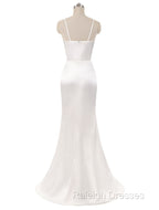 Gorgeous Beach Wedding Dresses Mermaid Sleeveless Evening Dresses V Neck Straps Split Ivory Bridal Gown With Court Train