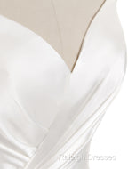 Gorgeous Beach Wedding Dresses Mermaid Sleeveless Evening Dresses V Neck Straps Split Ivory Bridal Gown With Court Train