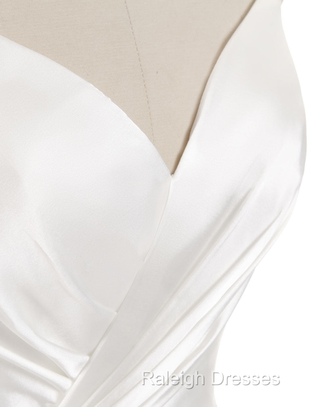 Gorgeous Beach Wedding Dresses Mermaid Sleeveless Evening Dresses V Neck Straps Split Ivory Bridal Gown With Court Train