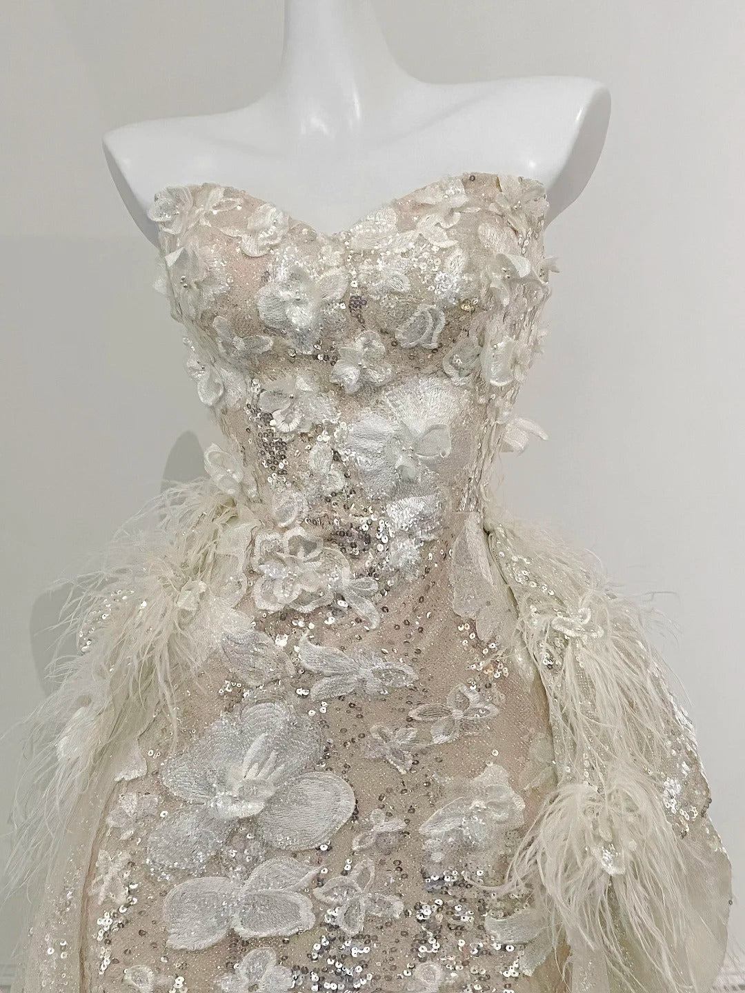 Gorgeous Champagne Gold Mermaid Strapless Sequined 3D Flower Tulle Wedding Dress With Train