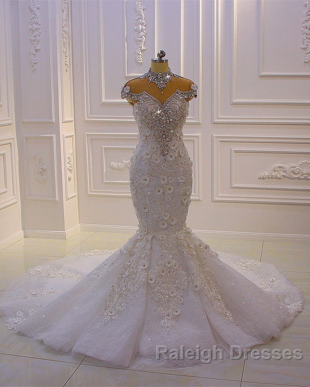 Gorgeous Long Mermaid High Neck Appliques Lace Crystal Tulle Wedding Dresses