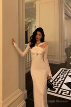 Gorgeous Mermaid Halter Long Sleeves Date Night Dresses White Prom Dress Birthday Outfits