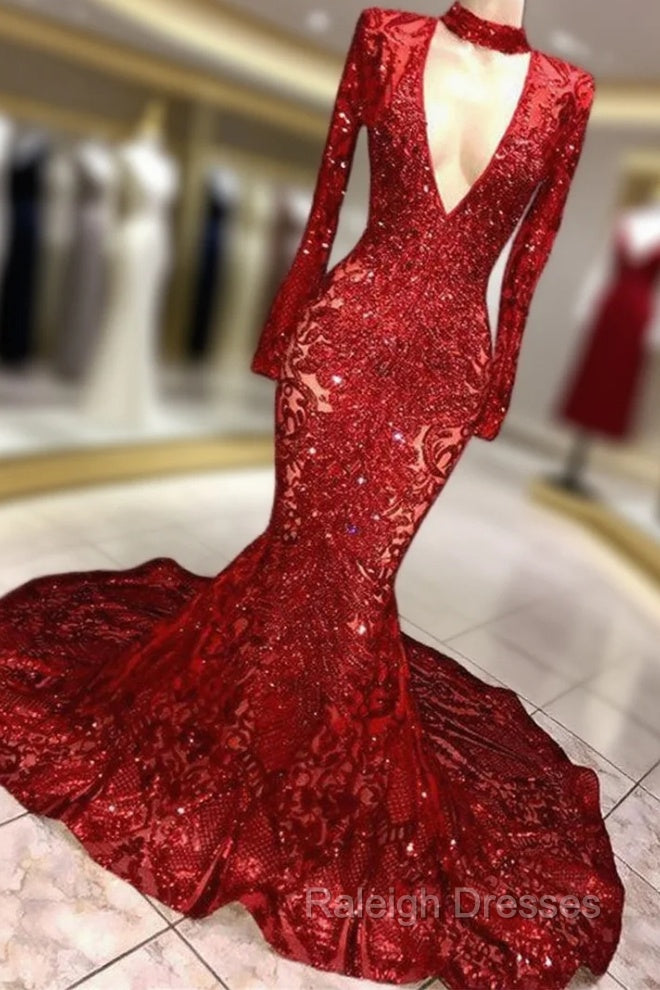 Gorgeous Mermaid Long Sleevess Deep V Neck Lace Applique Prom Dresses