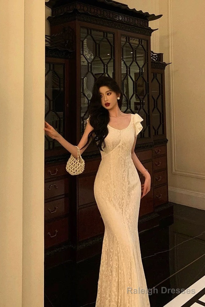 Gorgeous Mermaid Straps Date Night Dresses White Lace Prom Dress Long Birthday Outfits