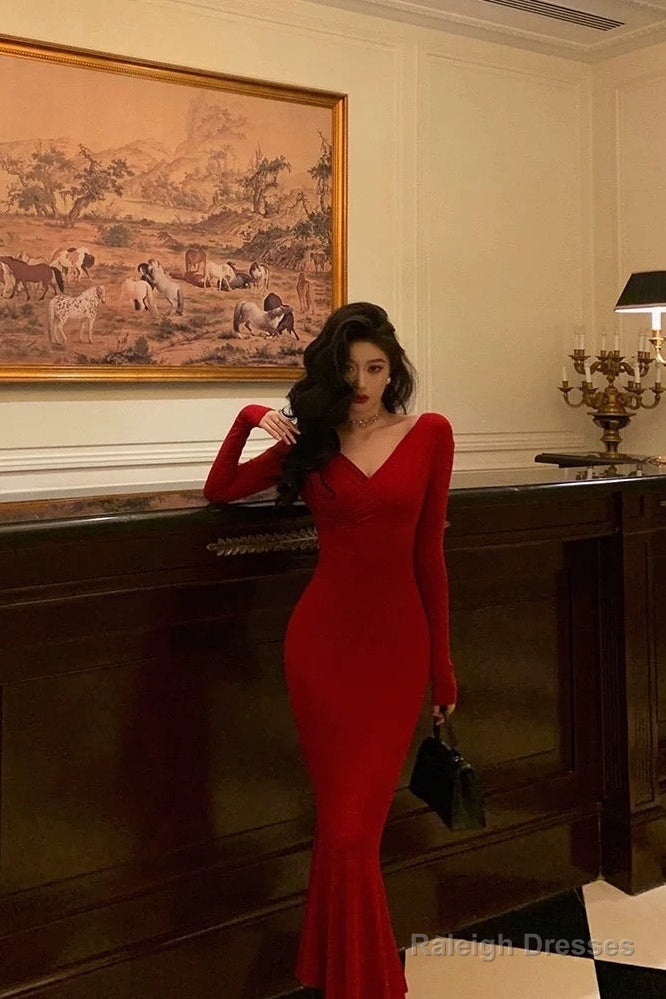 Gorgeous Mermaid V Neckline Long Sleeves Red Date Night Dresses Prom Dress Birthday Outfit