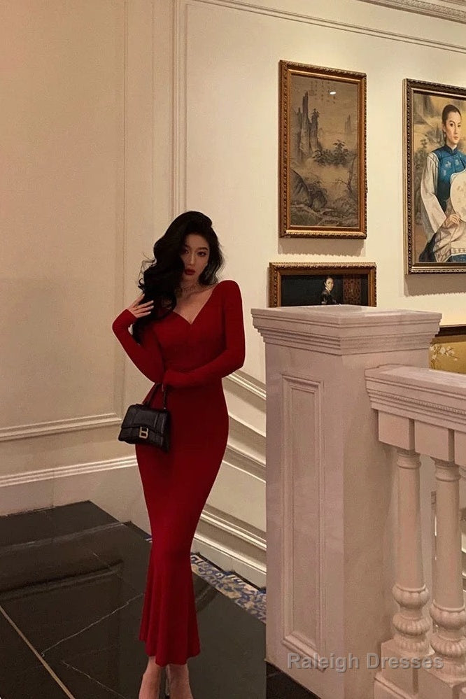 Gorgeous Mermaid V Neckline Long Sleeves Red Date Night Dress Prom Dresses Birthday Outfit Main image