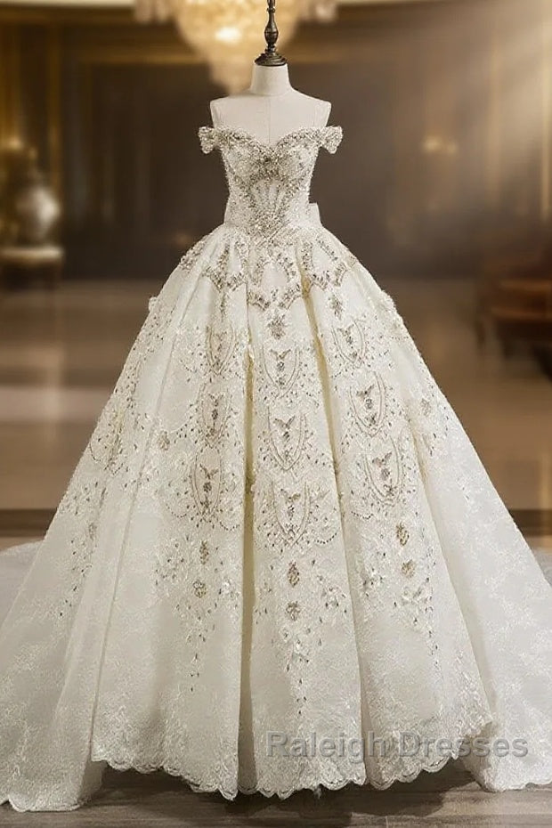 Gorgeous Off-The-Shoulder Chapel Train Ball Gown Wedding Dress With Bowknot Main image