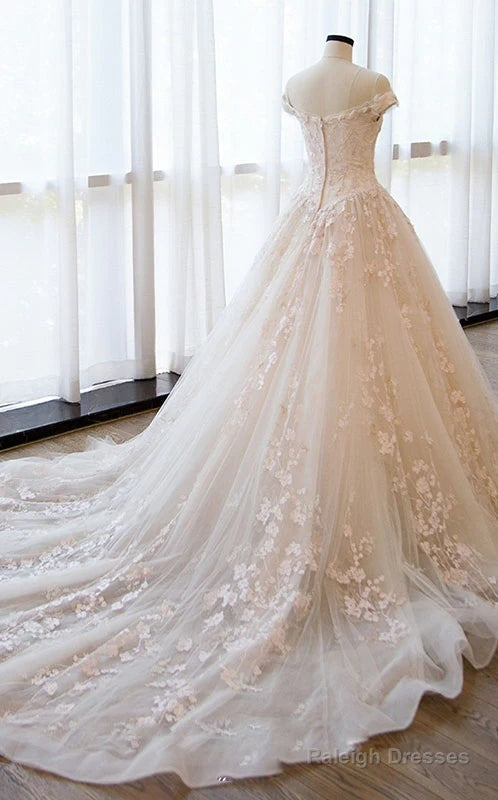 Gorgeous Off The Shoulder Lace Wedding Dress Tulle Vintage Bridal Gowns Secondary image