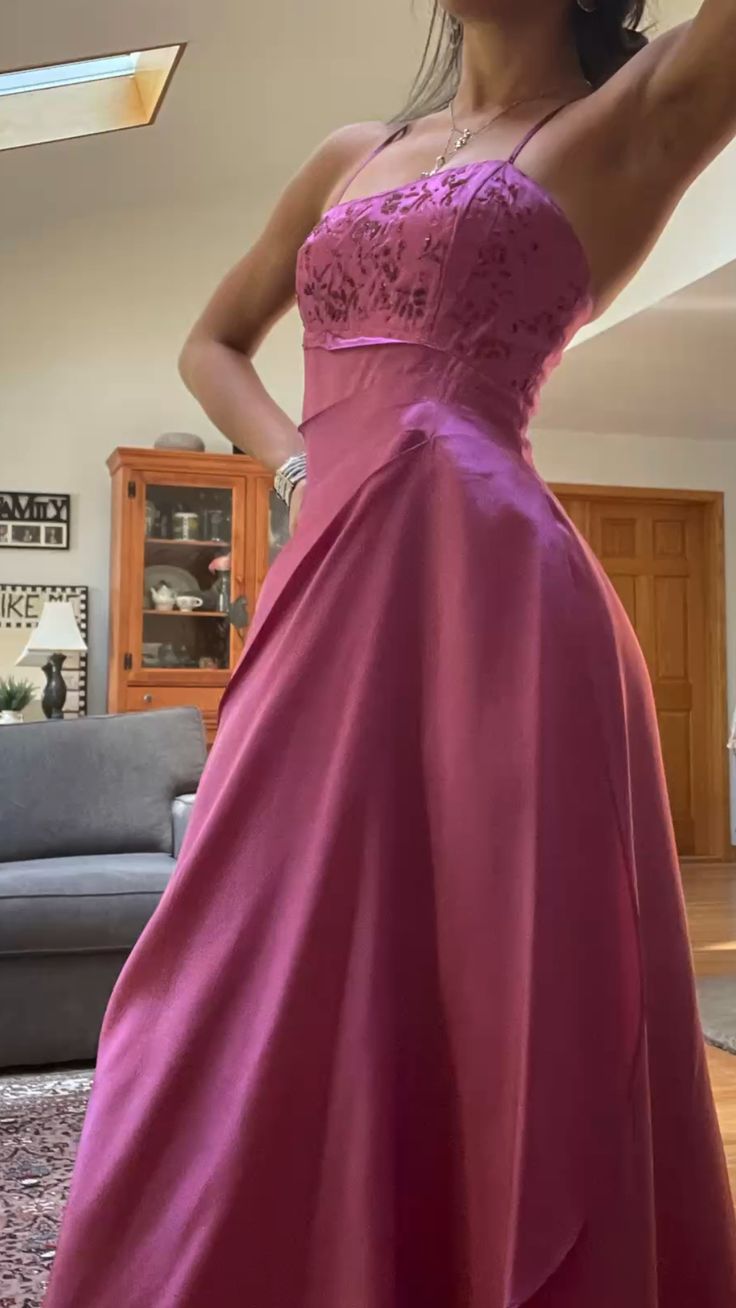 Gorgeous Pink A-Line Beaded Prom Dresses Long Prom Gowns