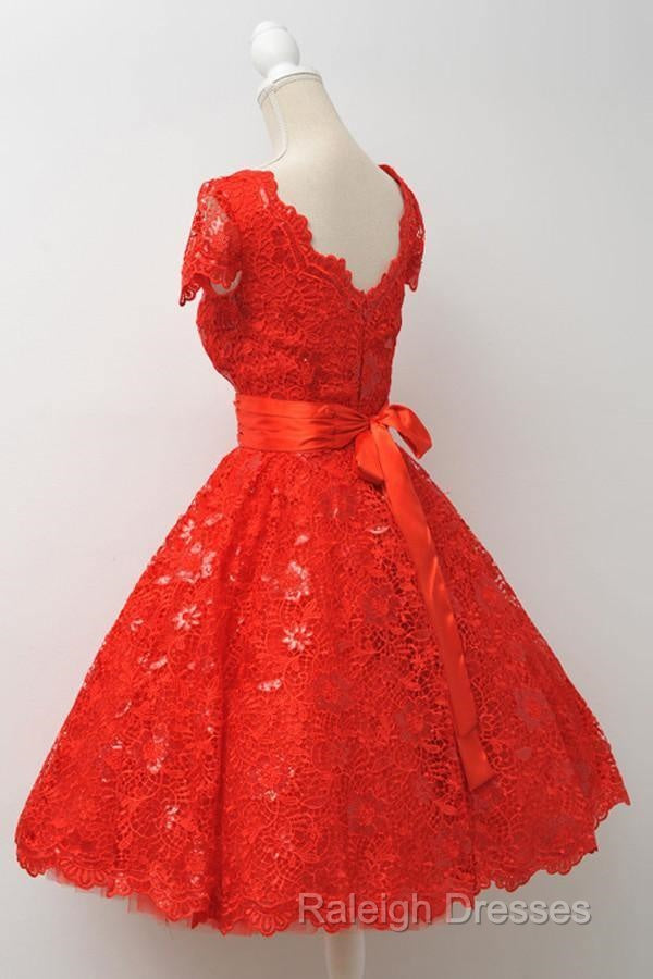 Gorgeous Scalloped-Edge Knee-Length Red Lace Homecoming Dress With Sash Secondary image