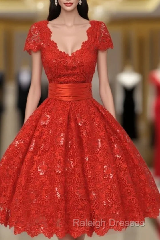 Gorgeous Scalloped-Edge Knee-Length Red Lace Homecoming Dresses With Sash Main image