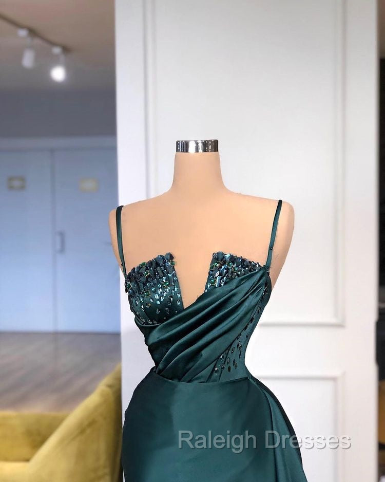 Gorgeous Spaghetti-Straps Crystal Mermaid Evening Dress With Detachable Train