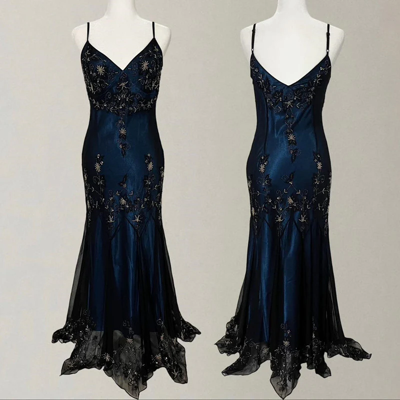 Gorgeous Mermaid Spaghetti Straps Beaded Navy Blue Satin Long Prom Dresses