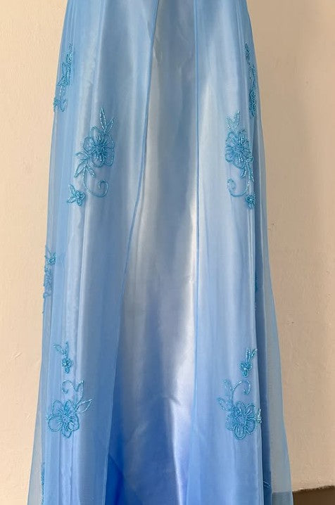 Gothic Vintage Prom Dresses Under $170??Gorgeous Spaghetti Straps Beading Applique Gradient Blue Sleeveless Long Prom Dresses