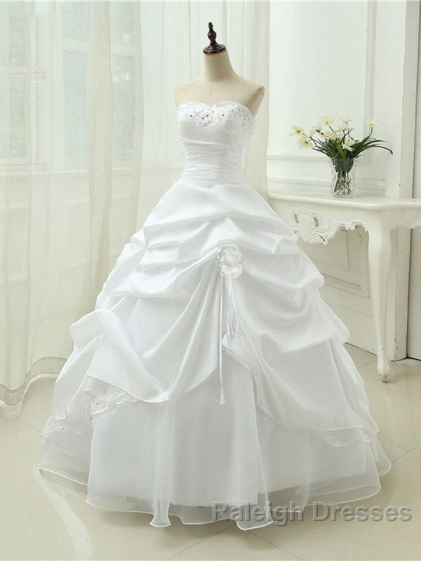 Gorgeous Sweetheart Beaded Ball Gowns Lace-Up Wedding Dress Secondary image