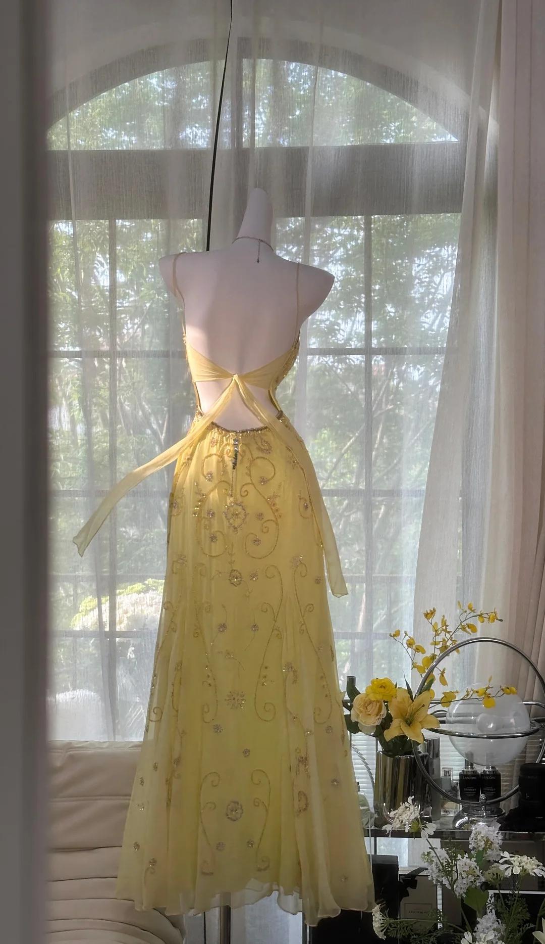 Gorgeous Butter Yellow Spaghetti Straps A-Line Tulle Beaded Prom Dress Long Backless Prom Gown