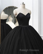Gothic Black Strapless Quinceanera Dress Ball Gown