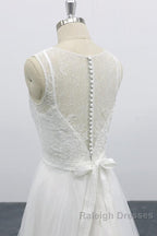 Graceful Long A Line Appliques Tulle Backless Wedding Dresses
