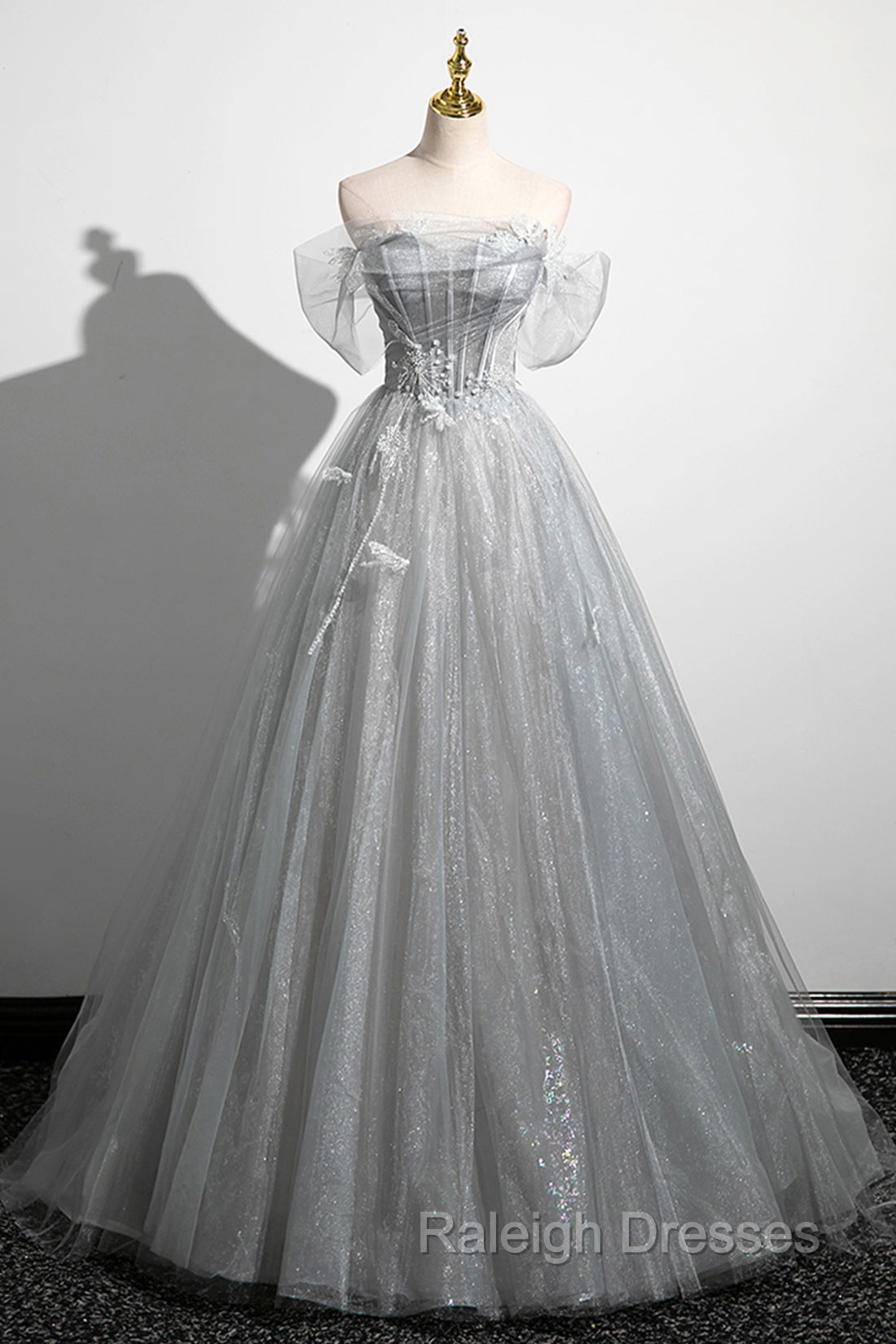 Gray A Line Off the Shoulder Tulle Prom Dresses Lovely Corset Floor Length Prom Dresses Secondary image