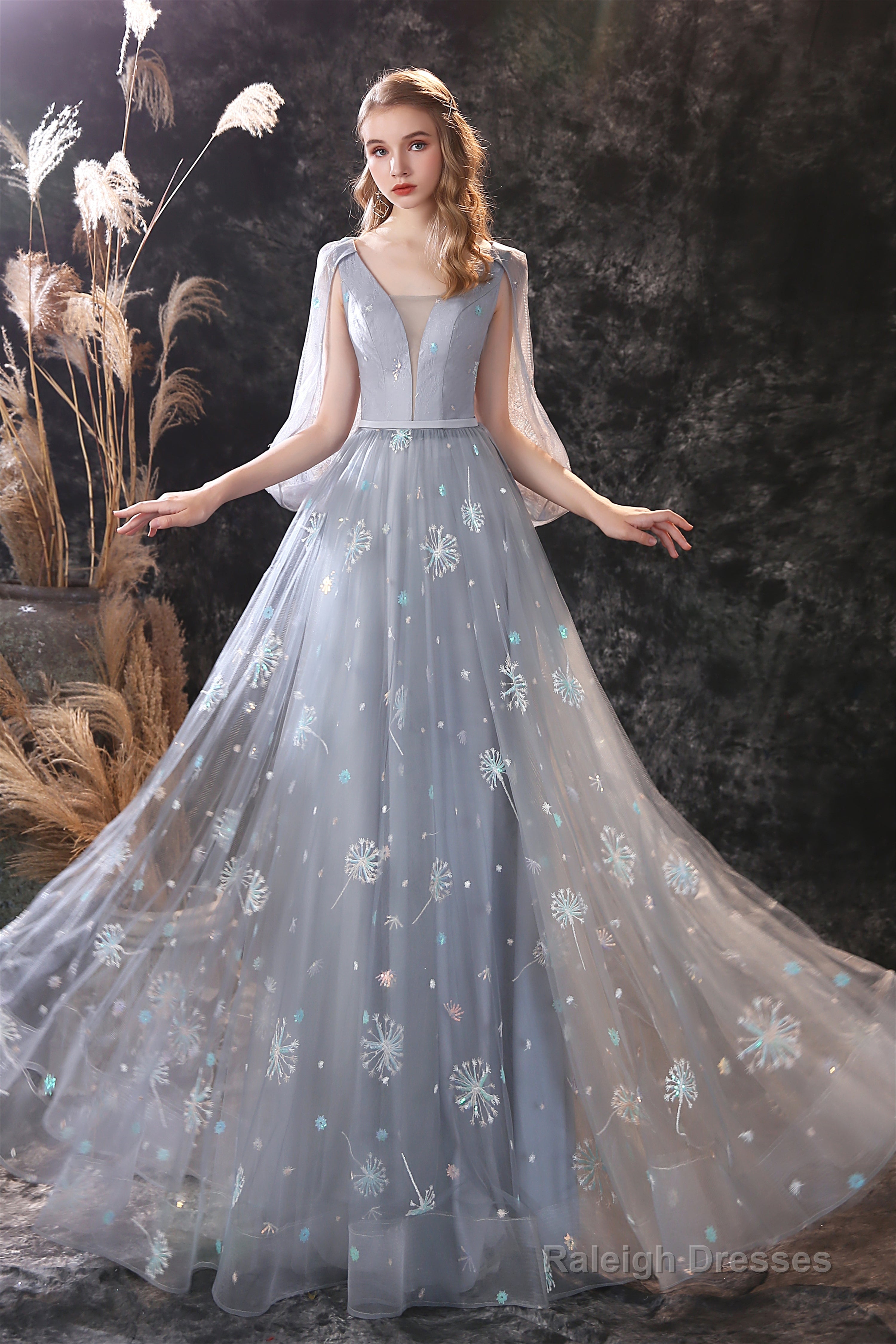 Gray Dandelion Lace V-neck Beading Back Prom Dresses