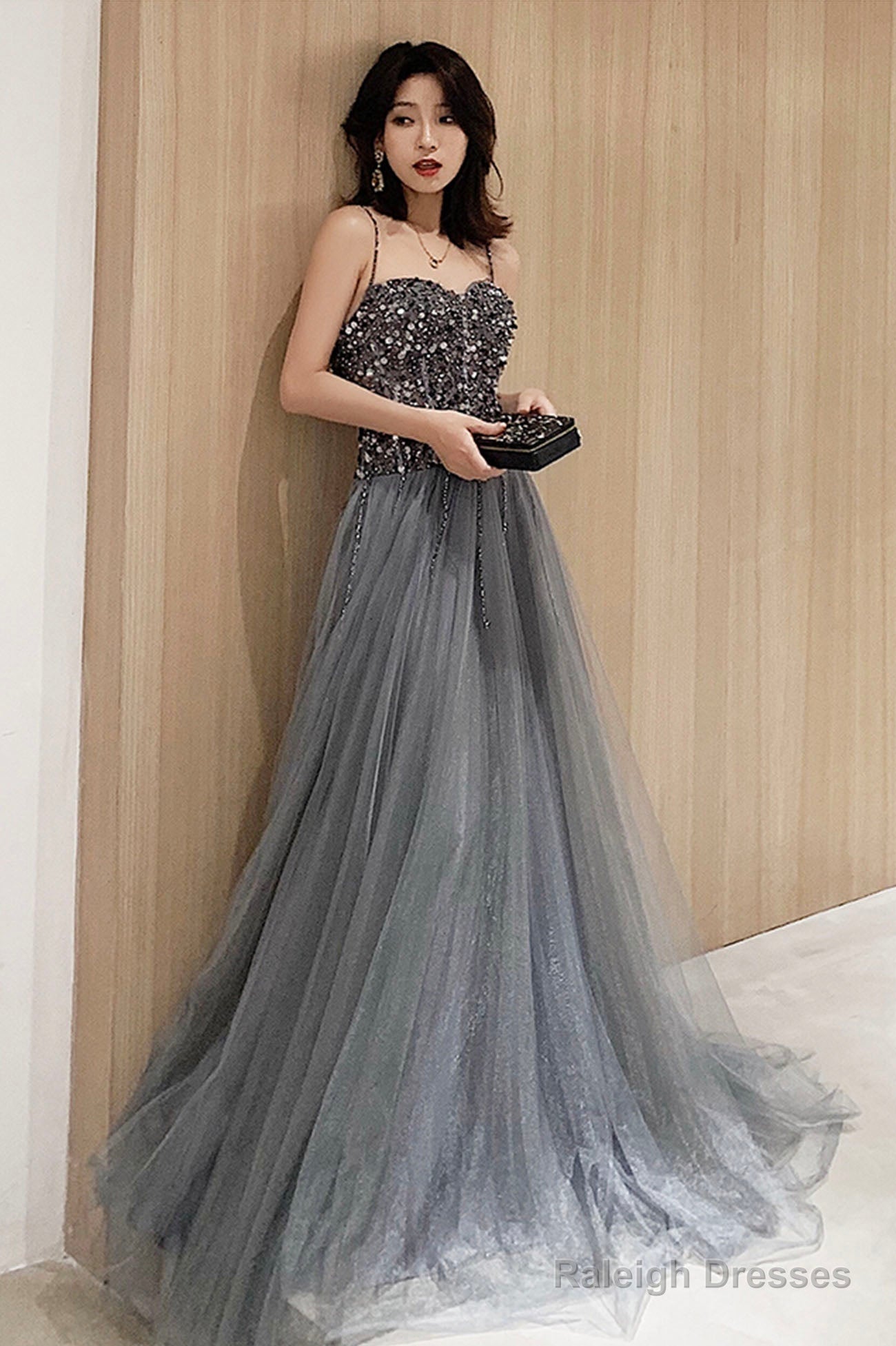 Gray Tulle Long Prom Dress With Sequins, Spaghetti Straps Evening Party Dress Main image