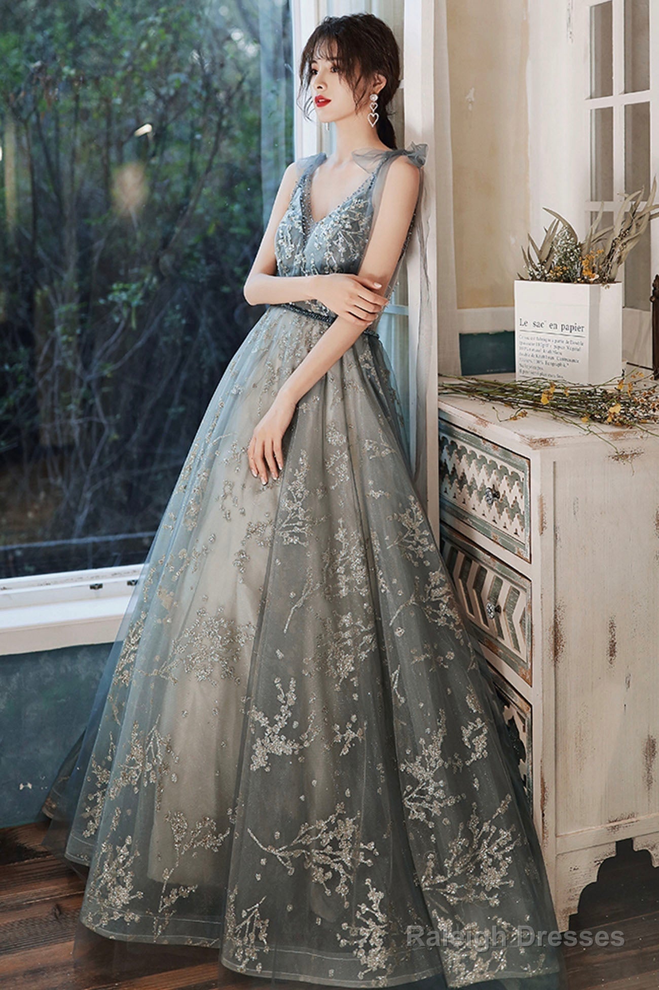 Gray V-Neck Tulle Long Prom Dress With Sequins, A-Line Graduation Dress Secondary image