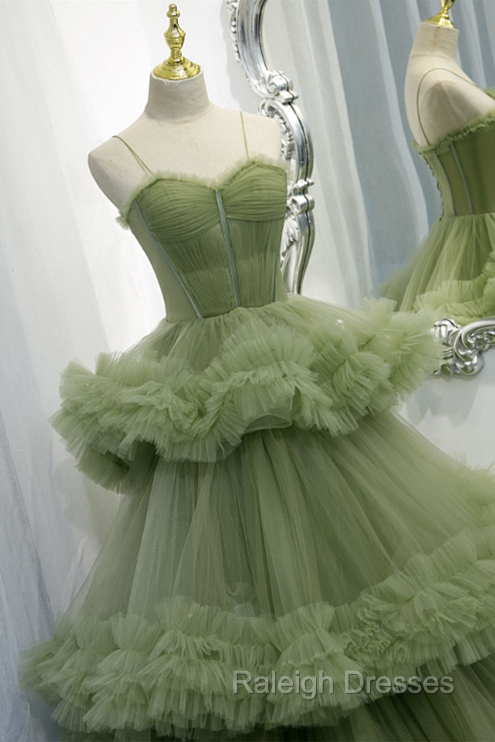 Green A-line Sweetheat Pleated Tulle Prom Dress Secondary image