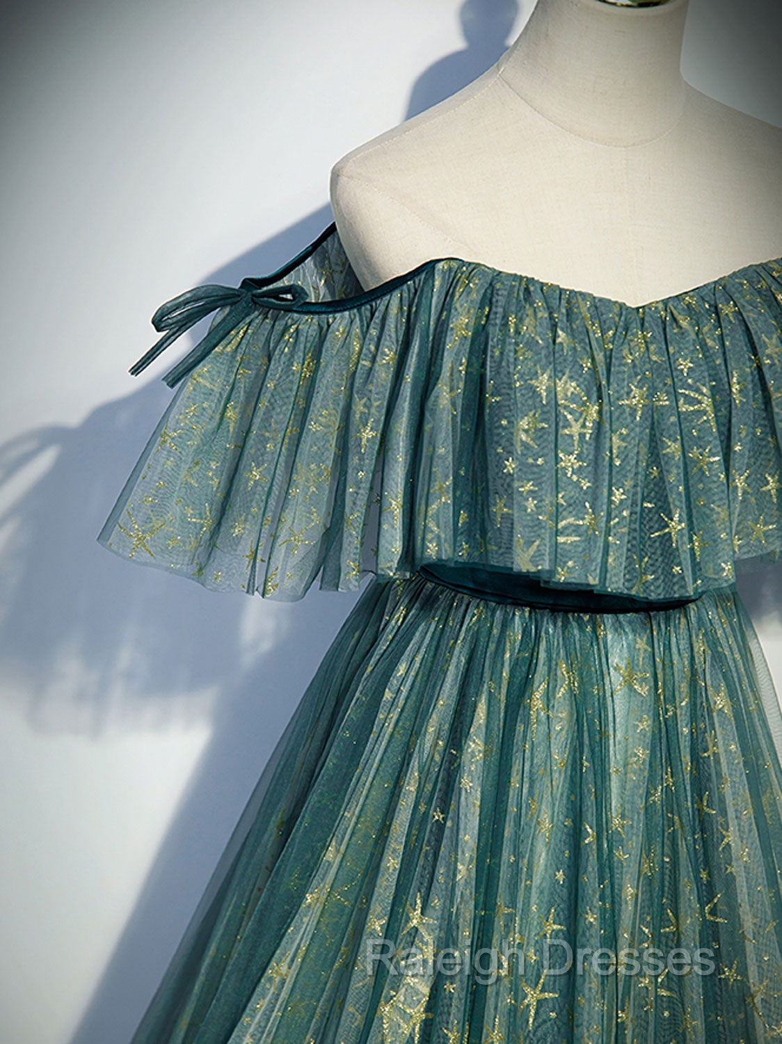 Green A Line Tulle Long Prom Dress Green Graduation Dress